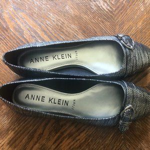 Silver Anne Klein flats - never worn